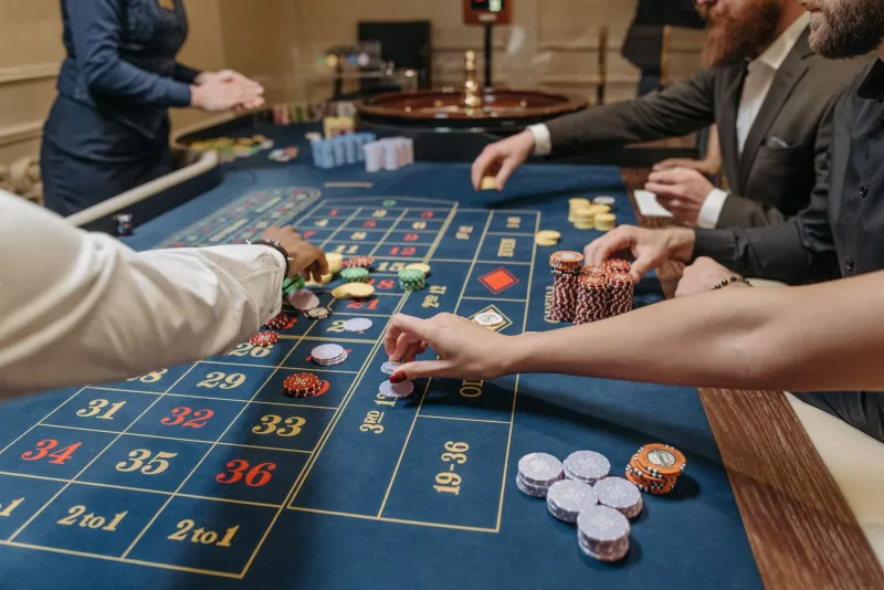 Bonus Bait: How Sportsbook Reward Programs Are Designed to Keep You Spending, Not Winning
